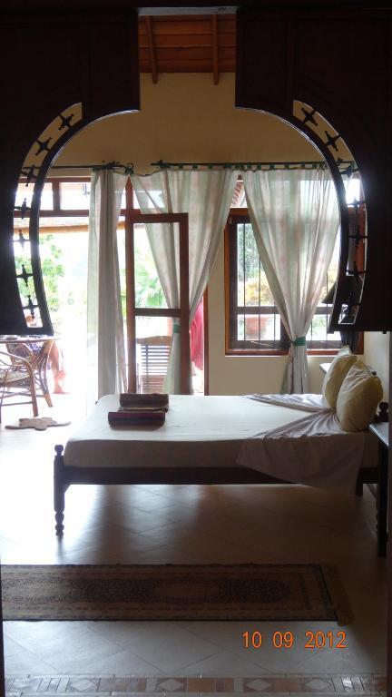Lazy Lizard Hotel Галле Экстерьер фото