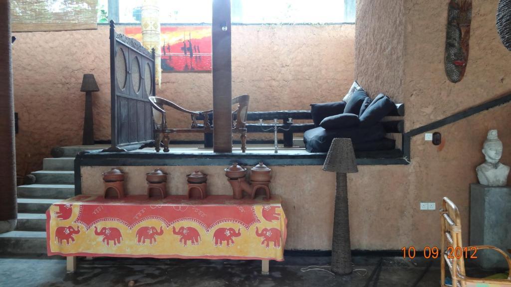 Lazy Lizard Hotel Галле Экстерьер фото