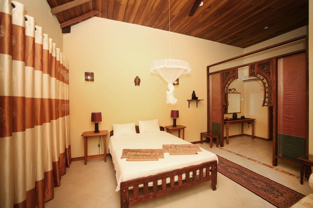 Lazy Lizard Hotel Галле Экстерьер фото
