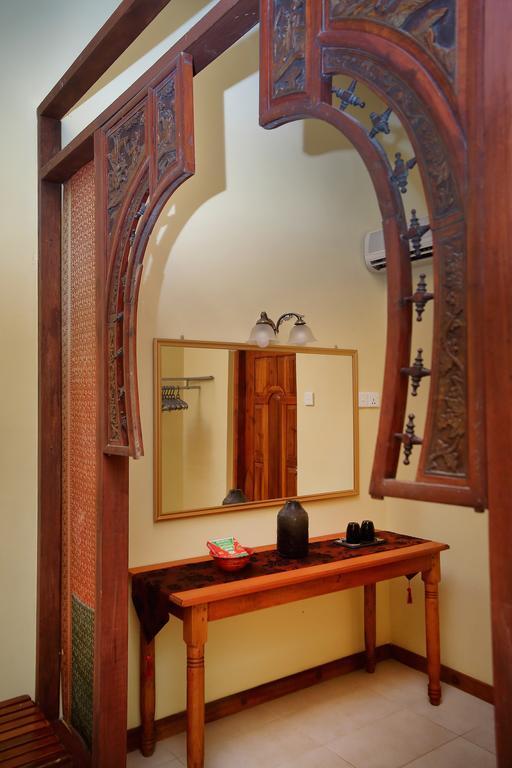 Lazy Lizard Hotel Галле Экстерьер фото