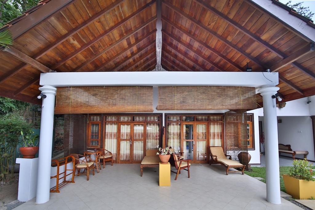 Lazy Lizard Hotel Галле Экстерьер фото